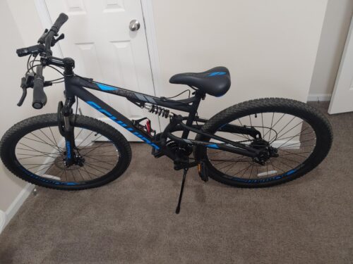 Schwinn S29 Mens Mountain Bike, 29-Inch Wheels, 18-Inch/Medium Aluminum Frame, Dual-Suspension, Mechanical Disc Brakes, Multiple Colors photo review