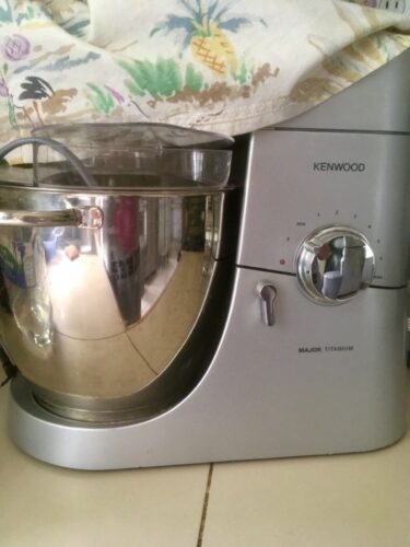 Kenwood KMM021 7QT Chef Titanium Kitchen Machine. photo review